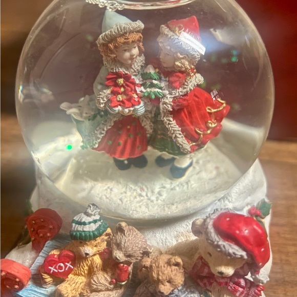 San Francisco Music Box • Snow Globe • Vintage • Santa Cherish Thoughts  • Video - Picture 5 of 16